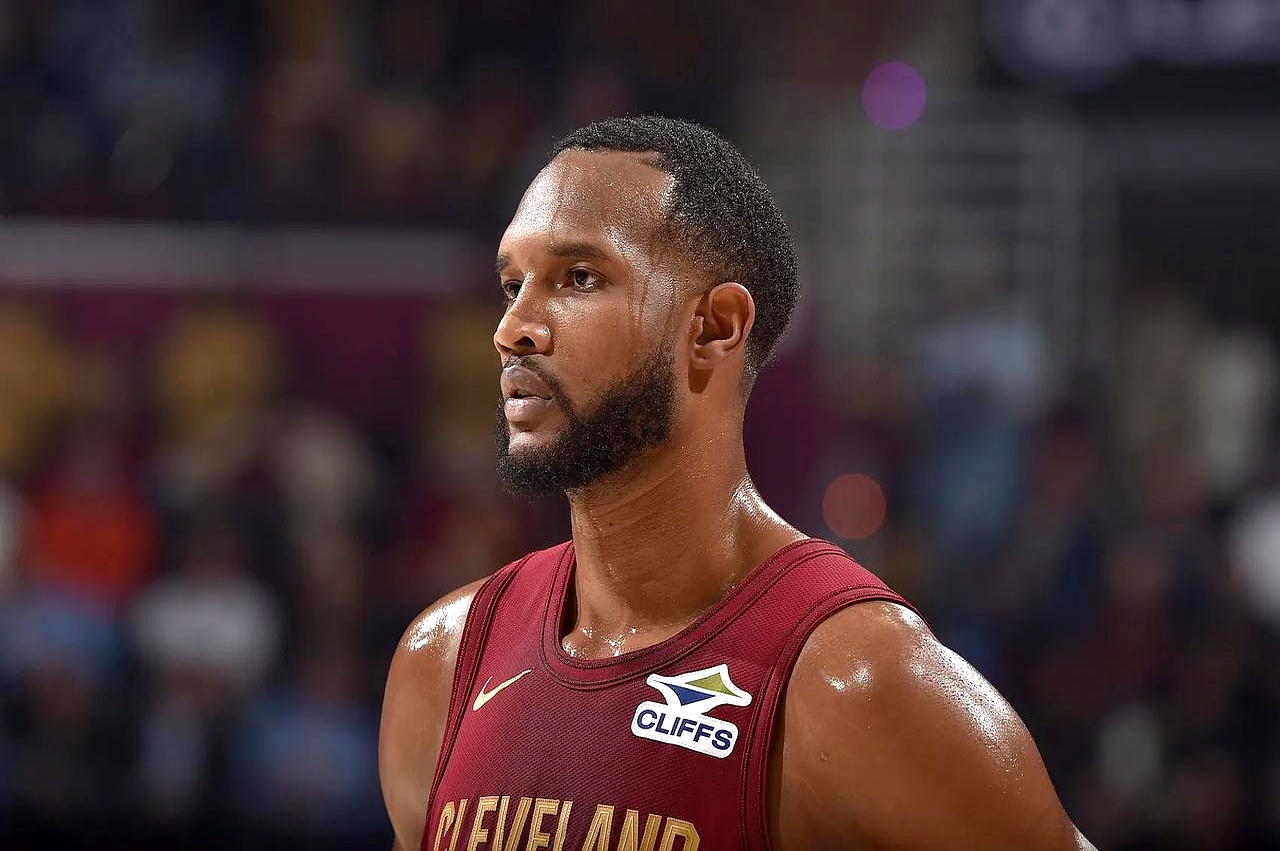 包含离谱！孟菲斯灰熊围绕全明星赛强势反弹北京首钢篮板制胜备战亚冠，西亚卡姆连续三场比赛得分超过晋级的词条