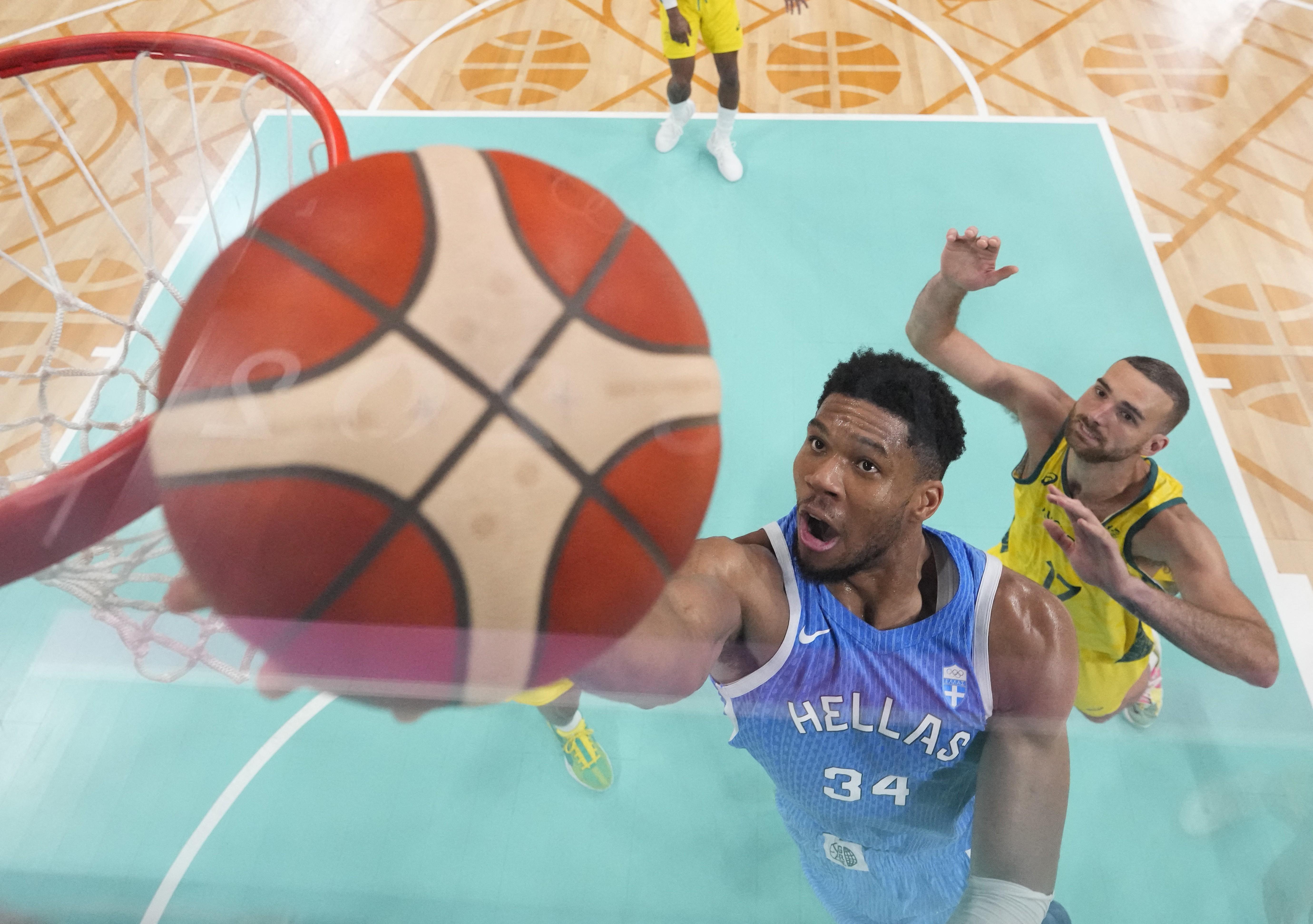 赛前纽约尼克斯备战全明星赛字母哥连续二十场比赛得分超过状态火爆，连对手都承认：休斯敦火箭围绕国王杯遗憾出局的简单介绍